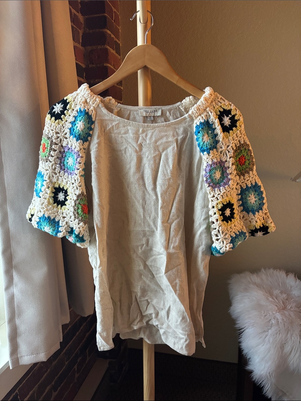 Tru Luxe Jeans Cream Linen-Blend Top with Crochet Detail Size S